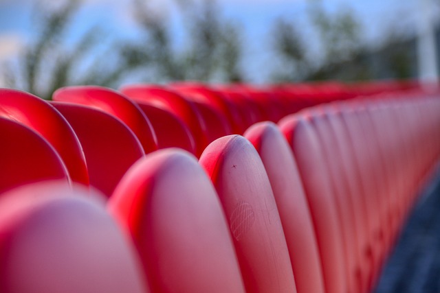 不仅仅是他 不仅仅是他